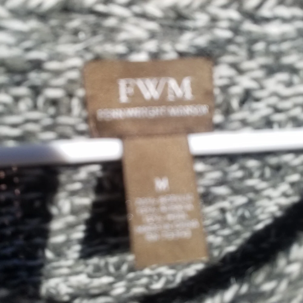 FWM fenn Wright Mason cardigan sweater